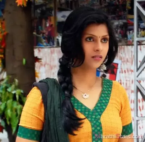 This Marathi Actress Also Works In Hindi Television Serials See